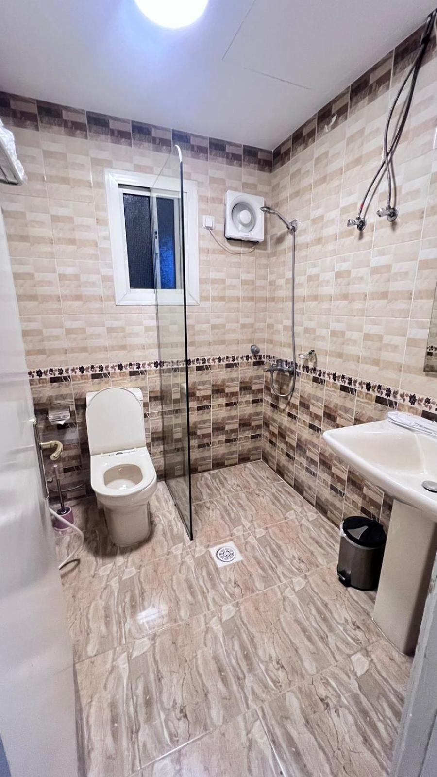 Quel Serviced Units Hotel *